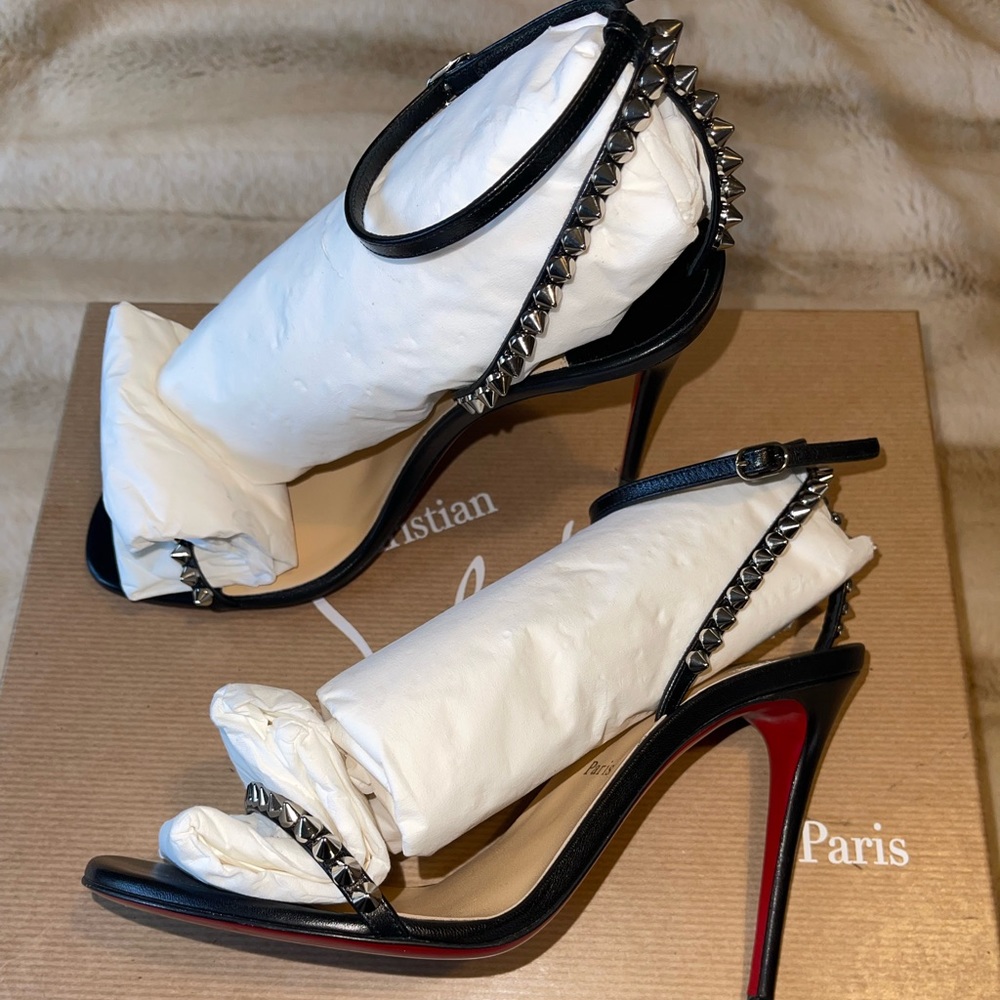 Christian Louboutin - “So Me” spike 100